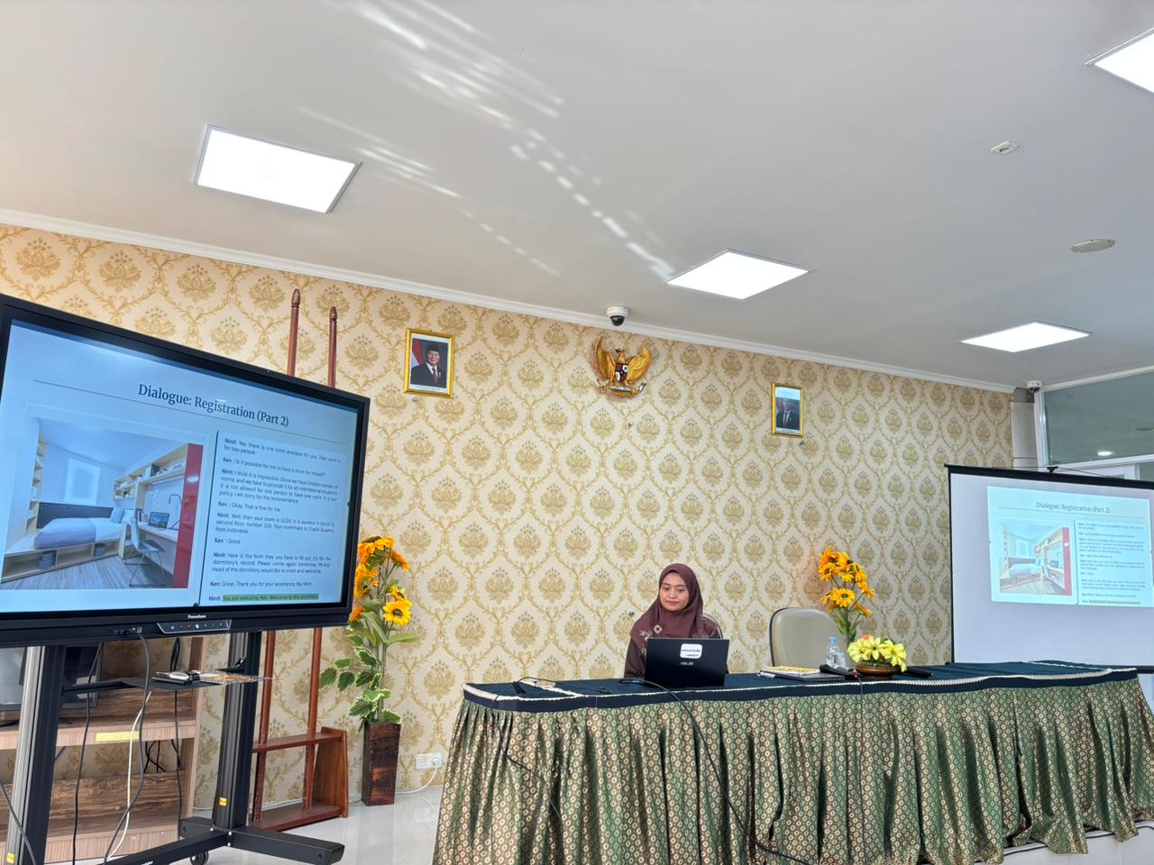 English Course Part 7, Tendik Perpustakaan Konsisten Ikuti Kursus Bahasa Inggris yang Diselenggarakan Unit Bahasa