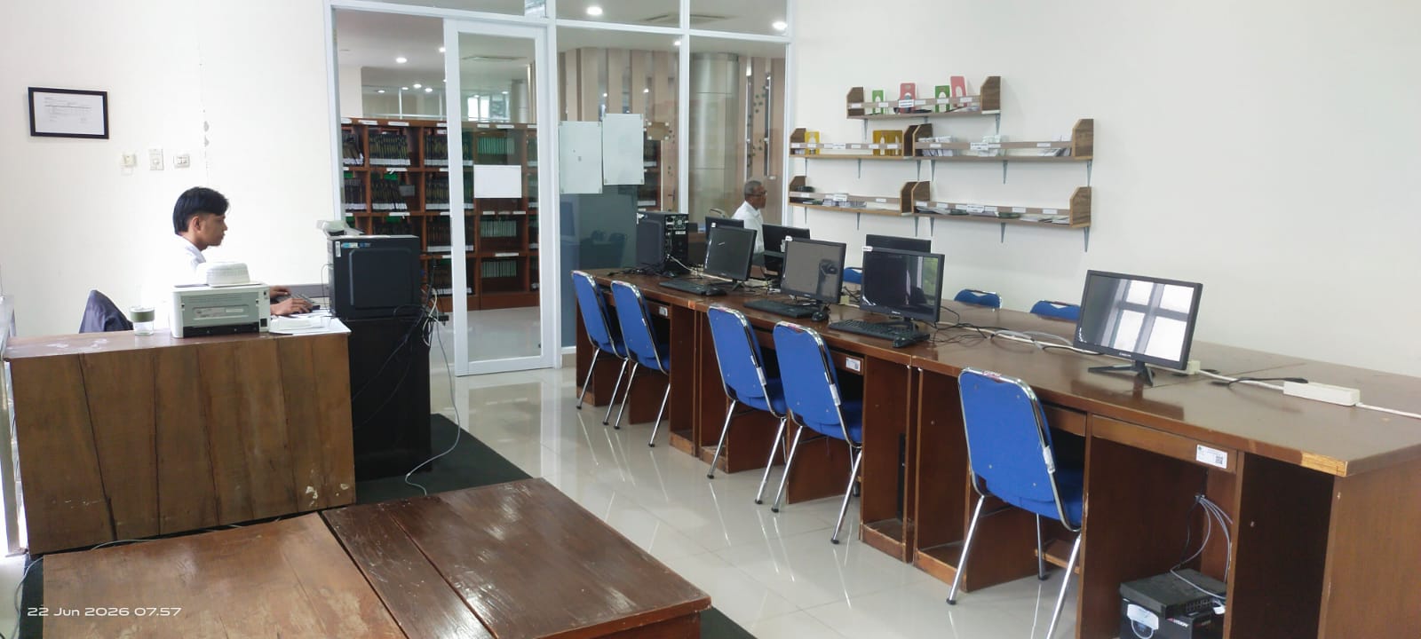 Menu Layanan Multimedia dan Ruang Belajar Mandiri